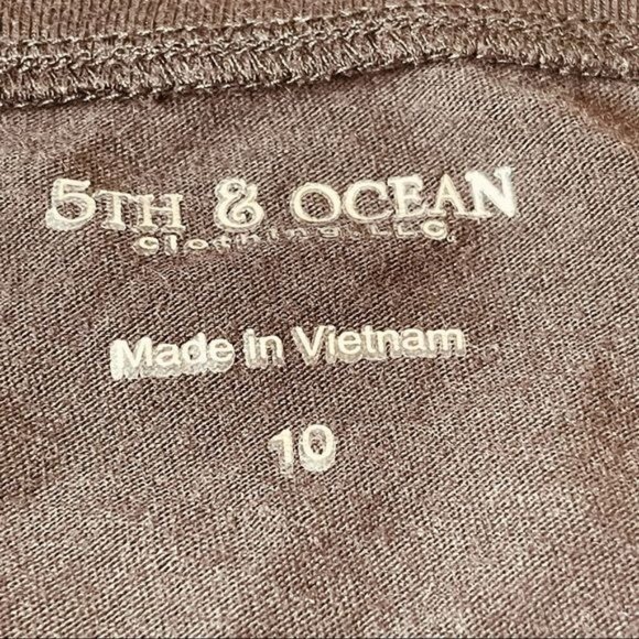 5th & Ocean Girls Texas Longhorns Sequined Long Sleeve T-Shirt Size 10 - Picture 5 of 9